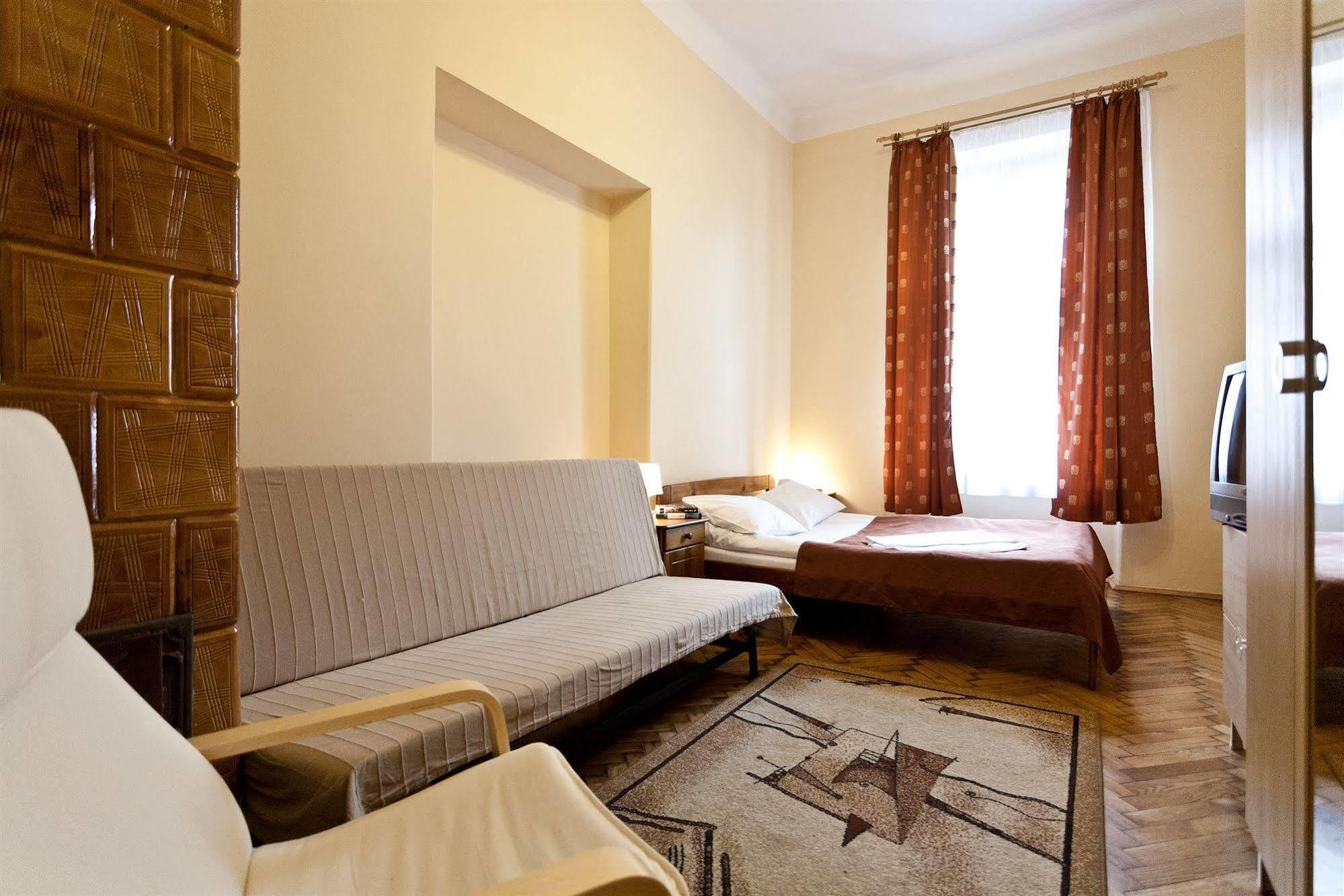 Enigma Hostel Krakow Exterior photo