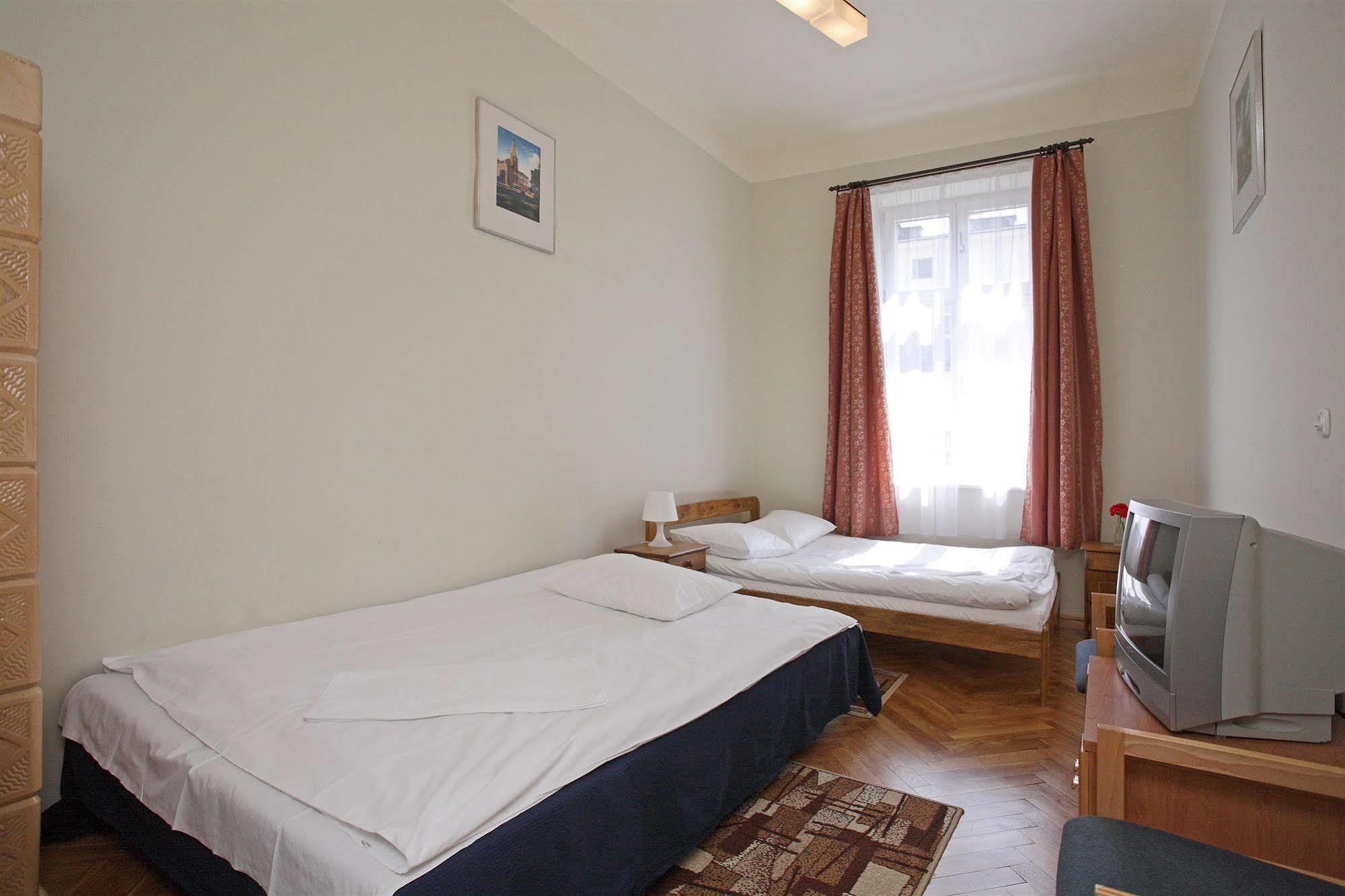 Enigma Hostel Krakow Exterior photo
